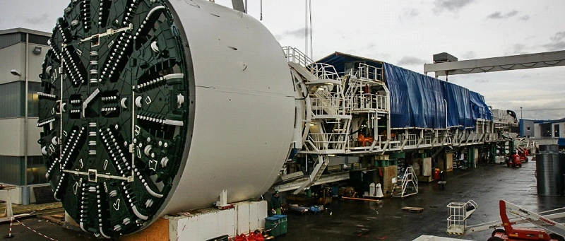 Bouygues va-t-elle offrir un tunnelier au Prince ?